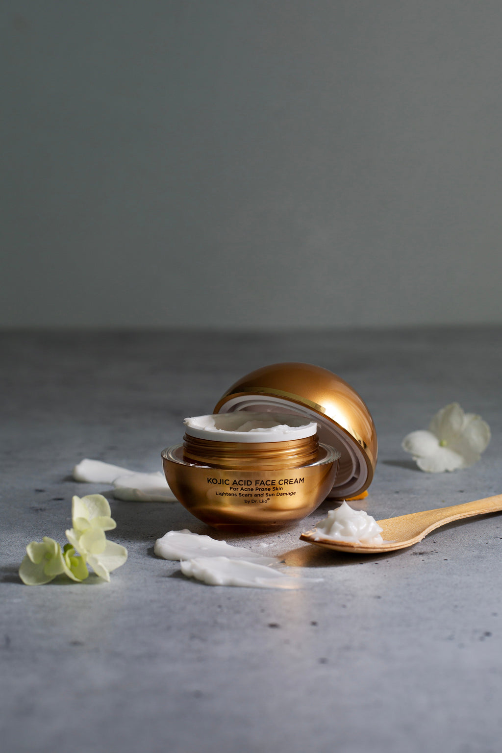 Gluten-Free Kojic Acid Face Cream – Nut-Free, Vegan Brightening for Acne-Prone Skin