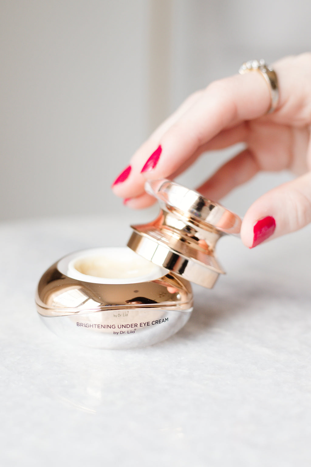 Gluten-Free Peptide Eye Cream – Nut-Free, Vegan, for Wrinkles, Puffiness & Dark Circles