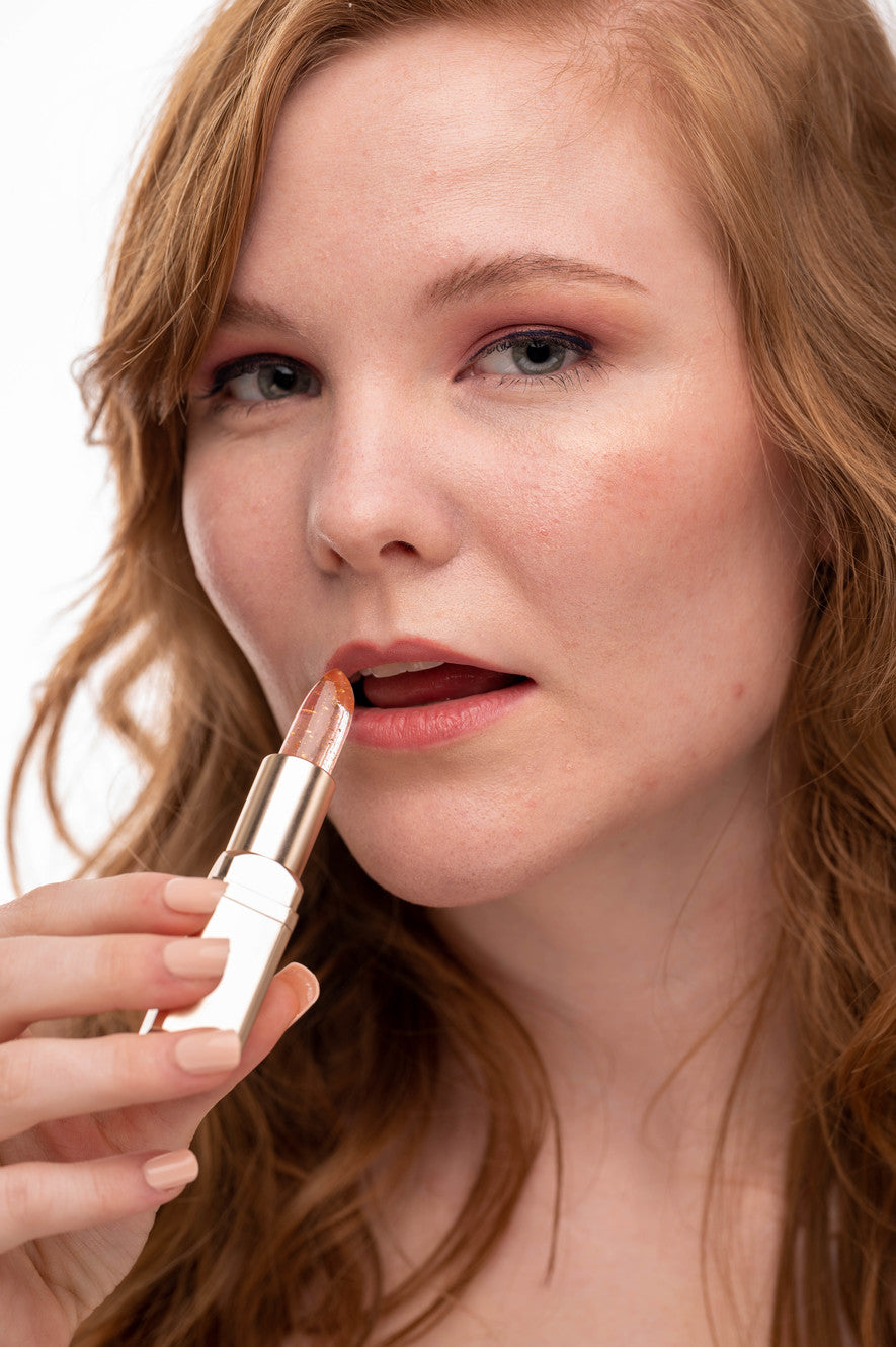 Gluten-Free Color-Changing Flower Lip Gloss – Nut-Free, Vegan & Hydrating